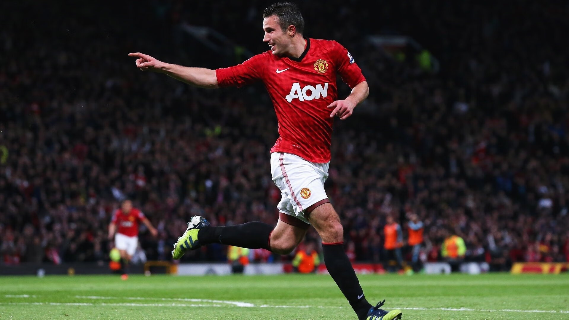 ayx爱游戏官网-德甲比赛精彩纷呈,关键扑救挽救大局,德甲比赛视频