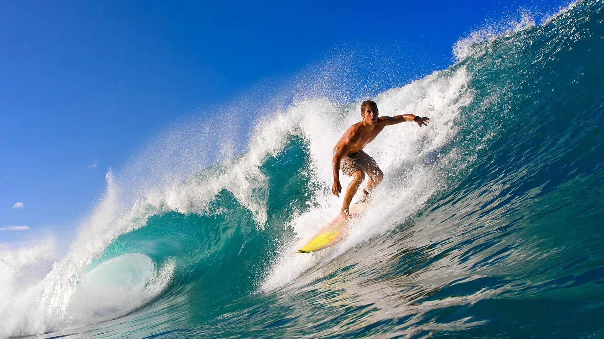 爱游戏在线登录入口-逆转“曙光”夜：那些绝境反转成就传奇的比赛